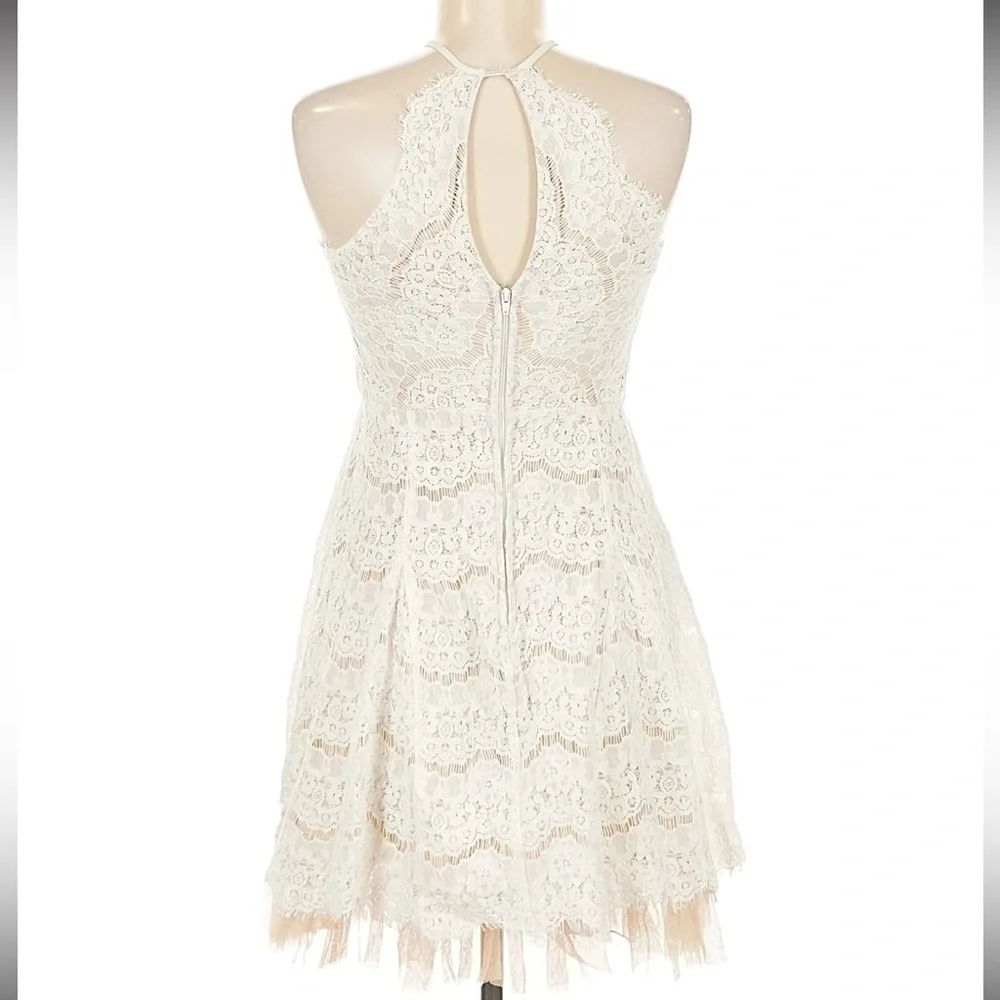Francesca’s halter White Lace Sleeveless nude‎ overlay mini Dress Sz S